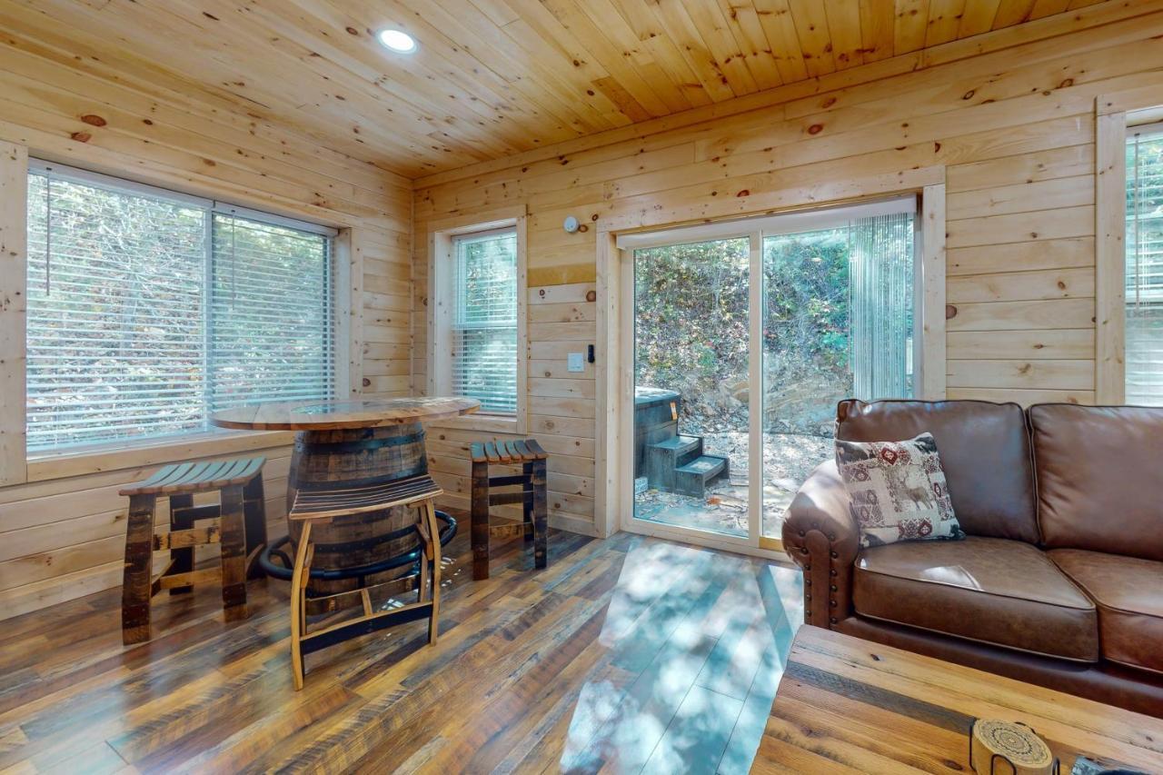 Whiskey Barrel Retreat Vila Sevierville Exterior foto
